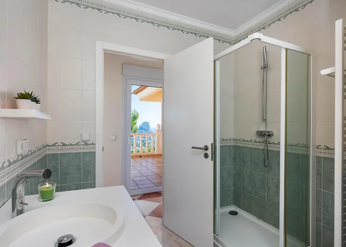 Willa Ros - Plusholidays *