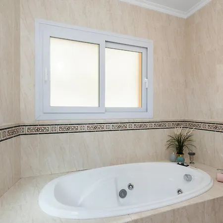 Villa Ros - Plusholidays Calpe